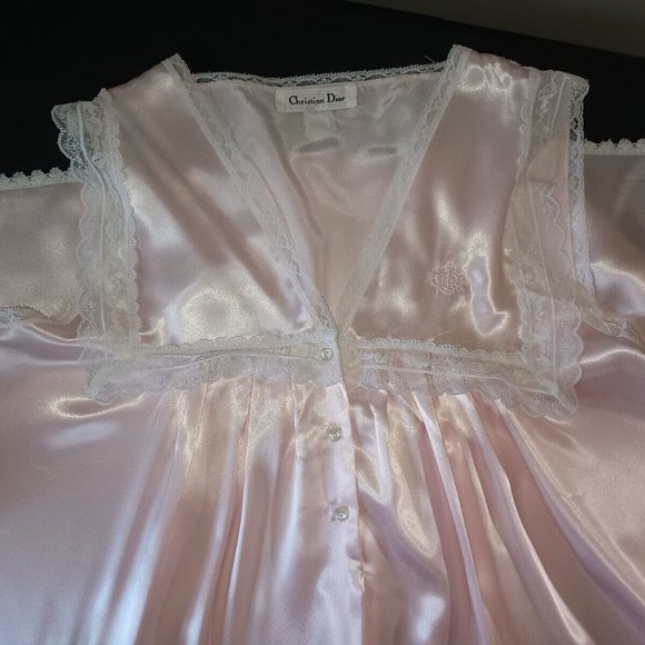 VTG CHRISTIAN DIOR PINK SATIN NIGHTGOWN M Freebust Lacy Shiny V neck Button Up - Picture 10 of 10